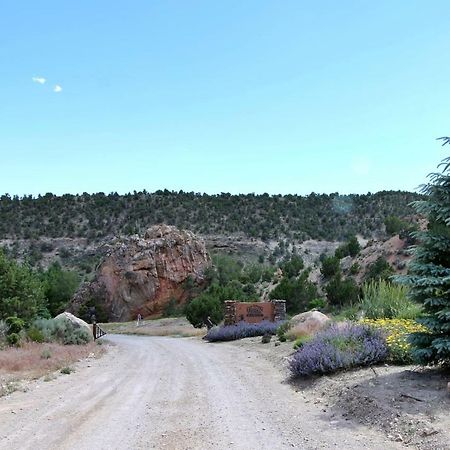 Hidden Canyon Retreat Baker Esterno foto